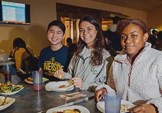 Student Dining at Lothian